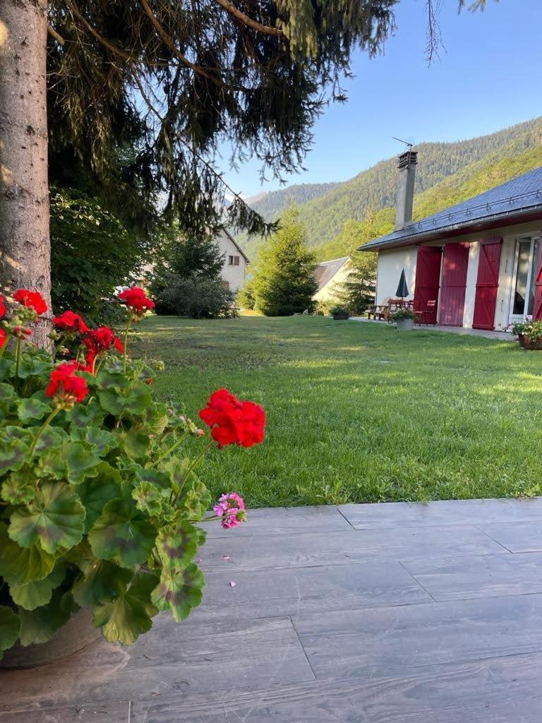 Bed and Breakfast Le Relais D'Avajan Екстер'єр фото